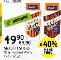 SNACK IT STICKS