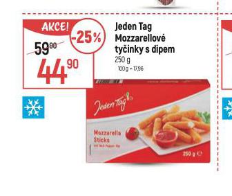 MOZZARELOV TYINKY S DIPEM