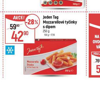 MOZZARELLOV TYINKY S DIPEM