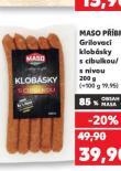 GRILOVACÍ KLOBÁSKY S CIBULKOU