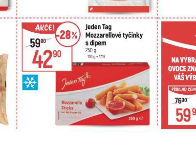 MOZZARELLOV TYINKY S DIPEM