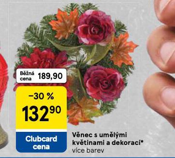 VNEC S UMLMI KVTINAMI A DEKORAC