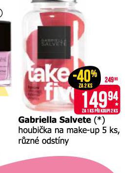 GABRIELLA SALVETE HOUBIČKA NA MAKE-UP