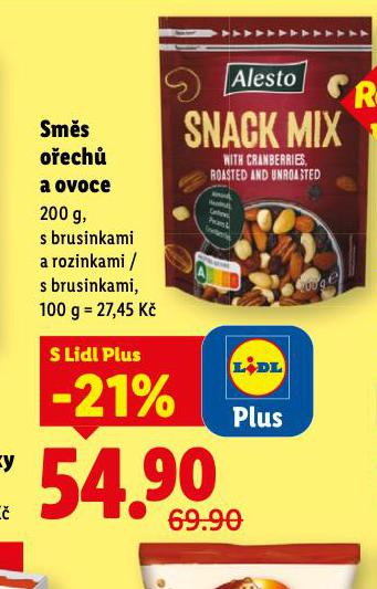 SMĚS OŘECHŮ A OVOCE