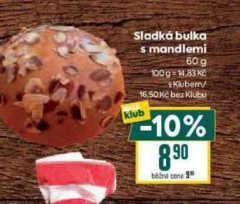 SLADK� BULKA S MANDLEMI